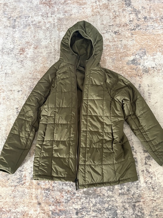 stoic Jackets & Blazers - Women’s Olive Green Hooded Puffer Jacket